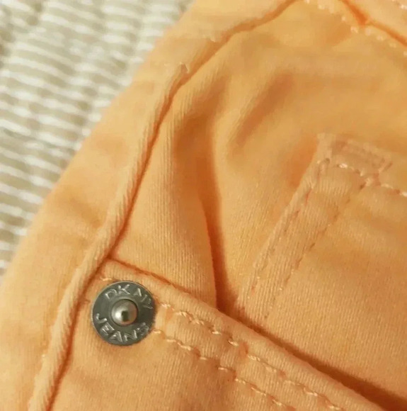 DKNY peach shorts - Picture 3 of 5